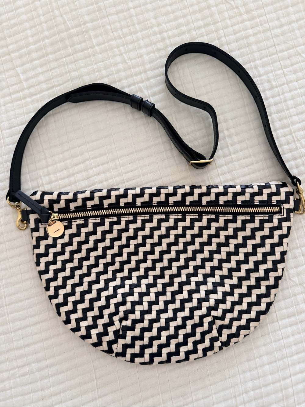 NEW Clare V. Grande Fanny woven leather black and cream zig-zag